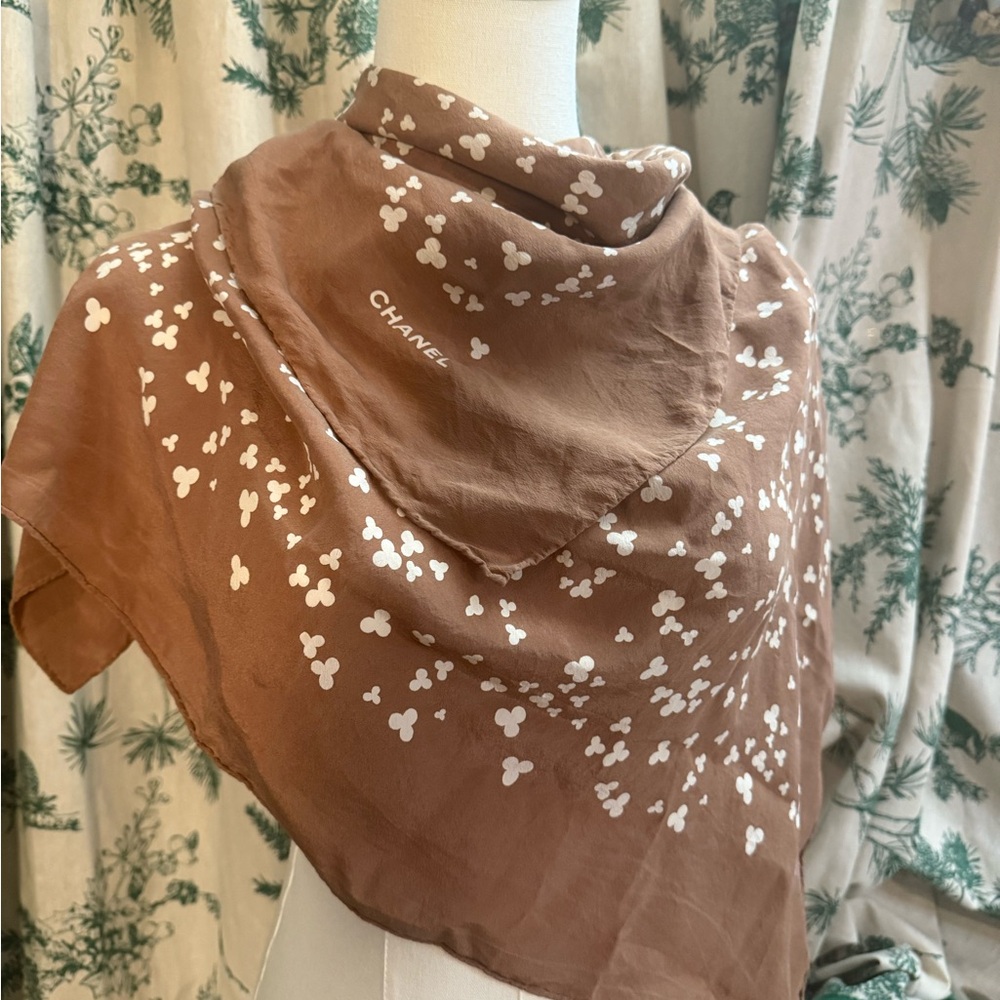 Vintage 70’s CHANEL Brown and White Scarf with Original Box